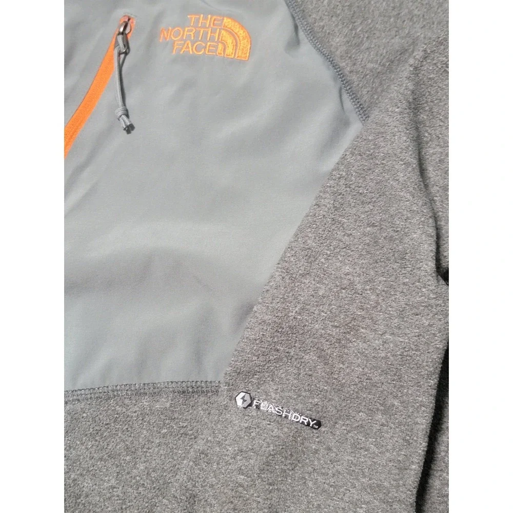 The North Face Mens FlashDry‎ Gray Pullover 1/4 Zip Long Sleeve Shirt L